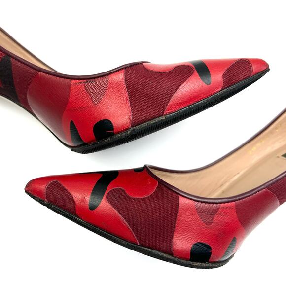 VALENTINO Patchwork Camo Pointed Toe Pump size EU 37 US 7 Wine Camo Print Heels - Picture 6 of 14